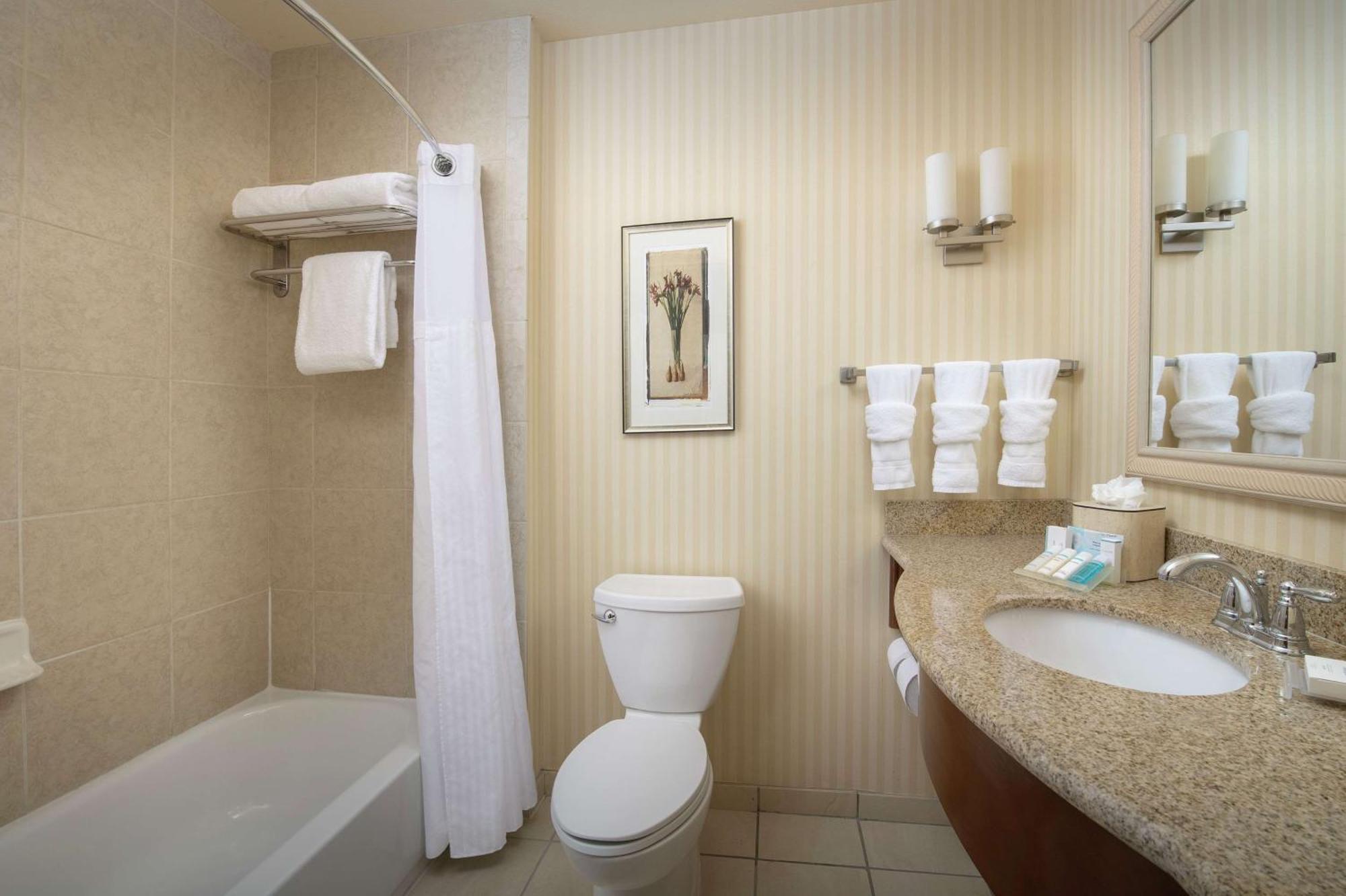 Hilton Garden Inn Одеса Екстер'єр фото