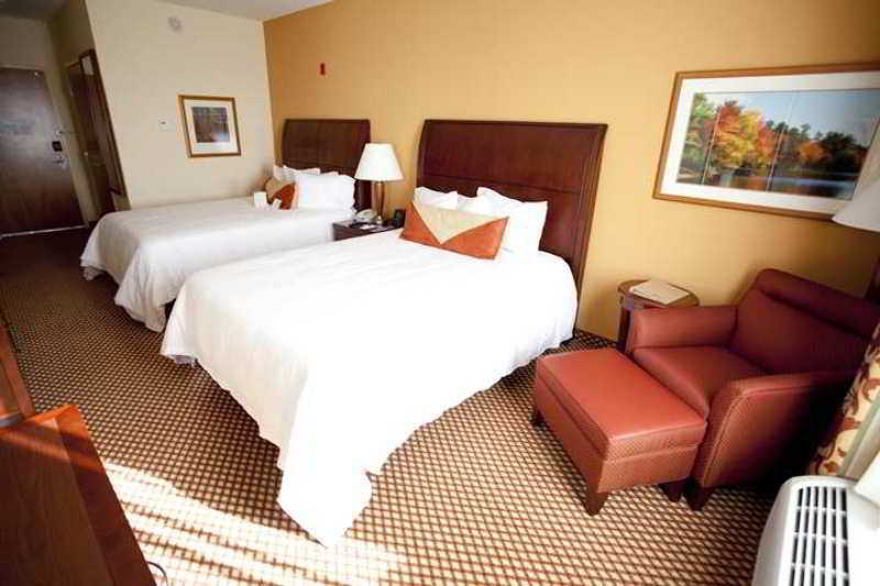 Hilton Garden Inn Одеса Номер фото